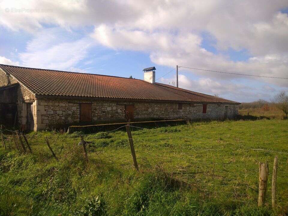 Maison à LAFITTE-SUR-LOT