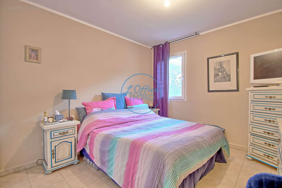 Appartement à CARQUEIRANNE