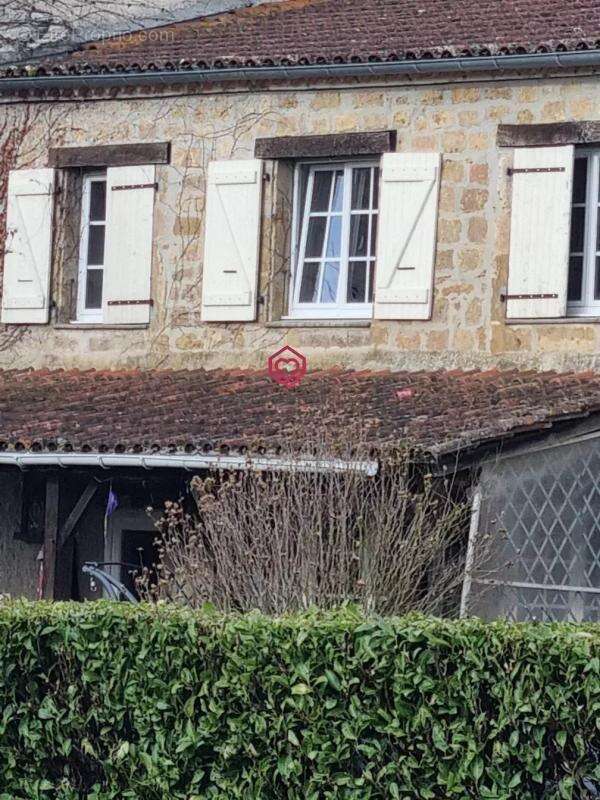 Maison à TILLAC