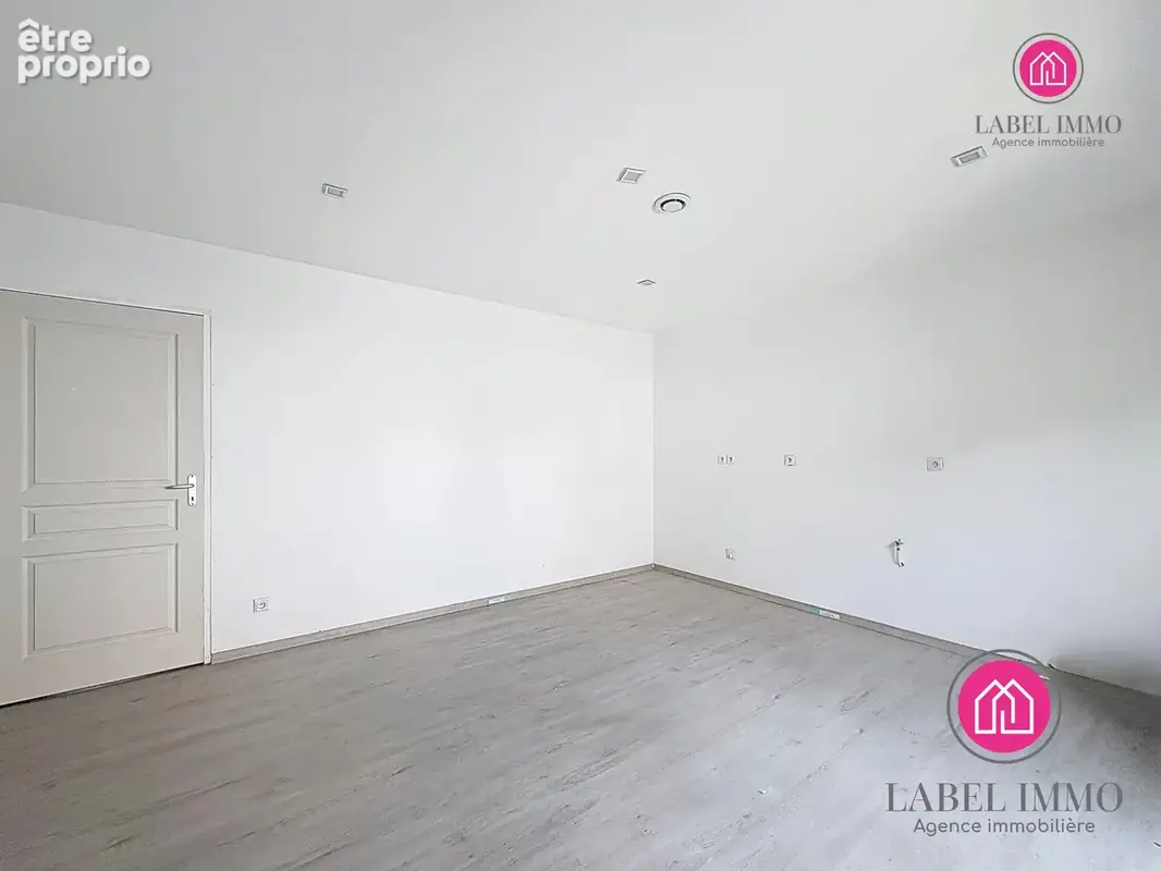 Maison 4 pièces 80 m² à vendre à Escautpont (59278) - photo 7