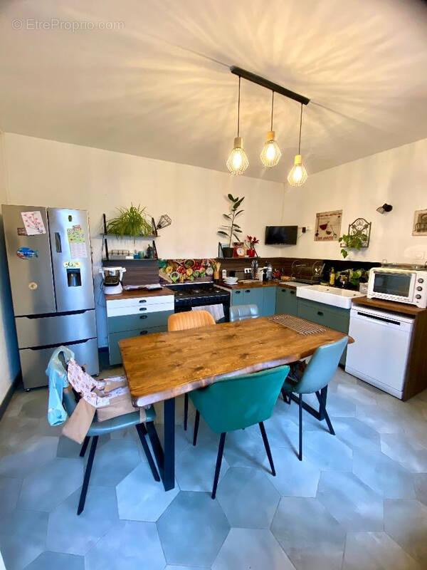 Maison à MONT-SAINT-SULPICE