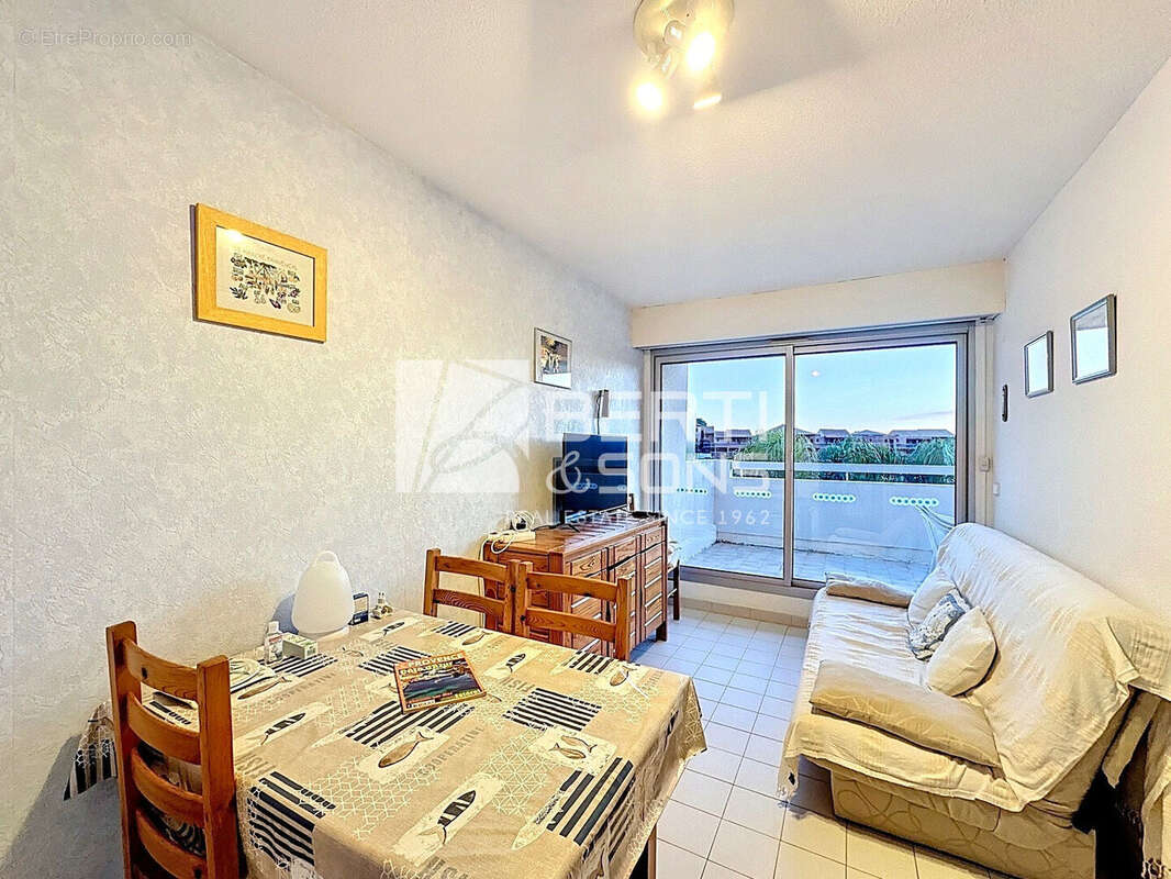 Appartement à THEOULE-SUR-MER