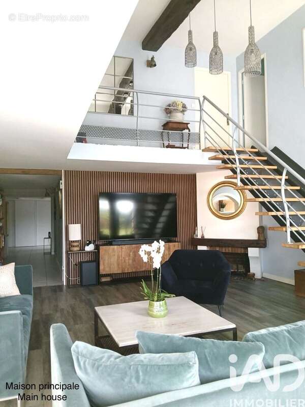 Maison 375 m² à Villiers-Le-Sec  - photo 4