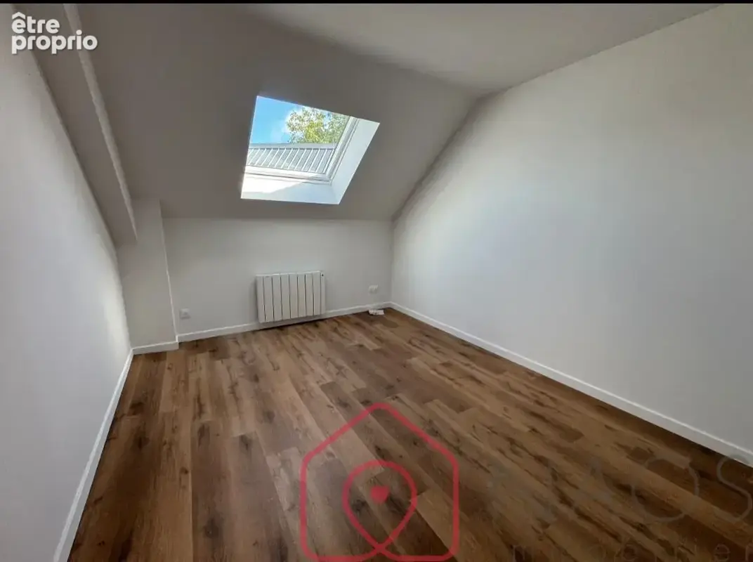 En Exclusivité - Magnifique duplex de 86,72 m² - photo 3