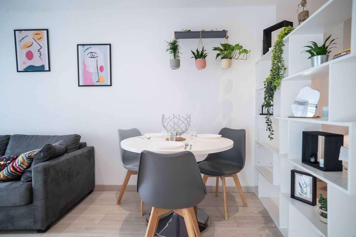 Appartement à BEAUVAIN