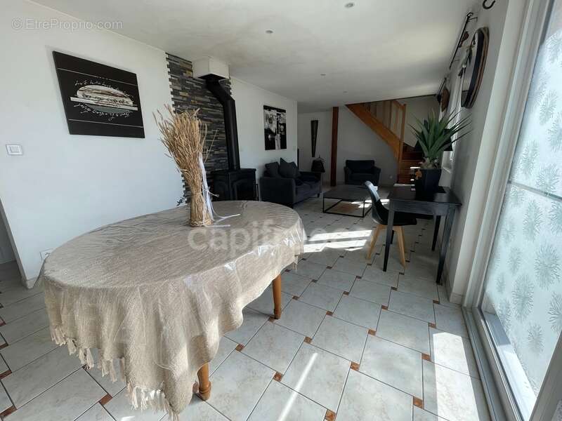Maison à TERGNIER