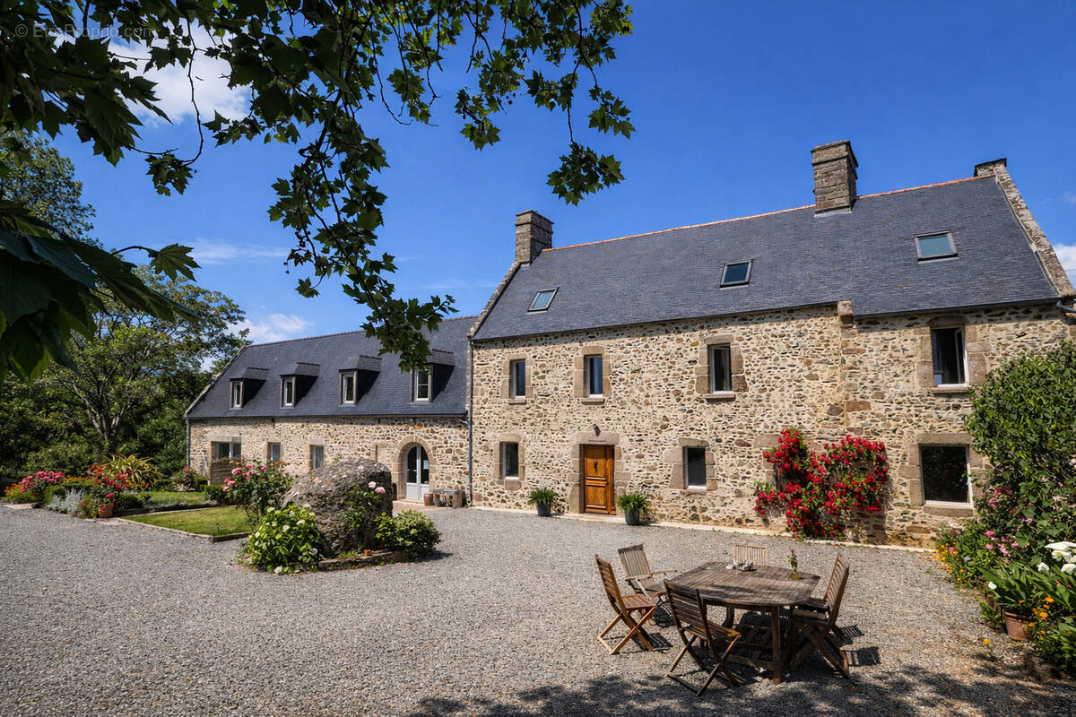 Maison à BLAINVILLE-SUR-MER