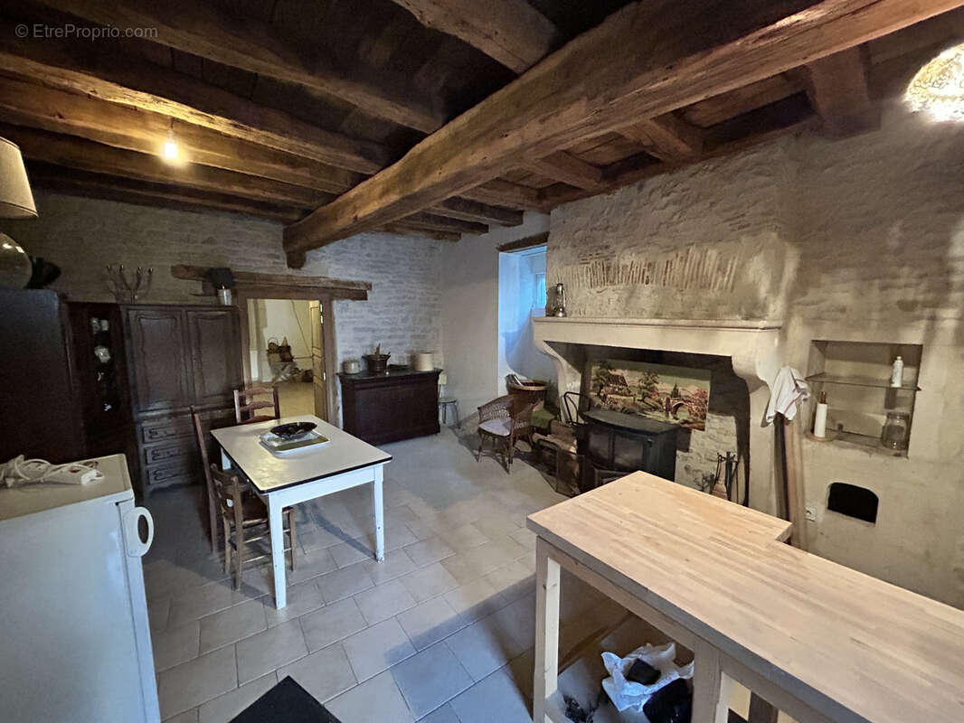 Maison à MONTBARD