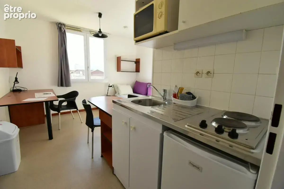 Appartement À Vendre - photo 3