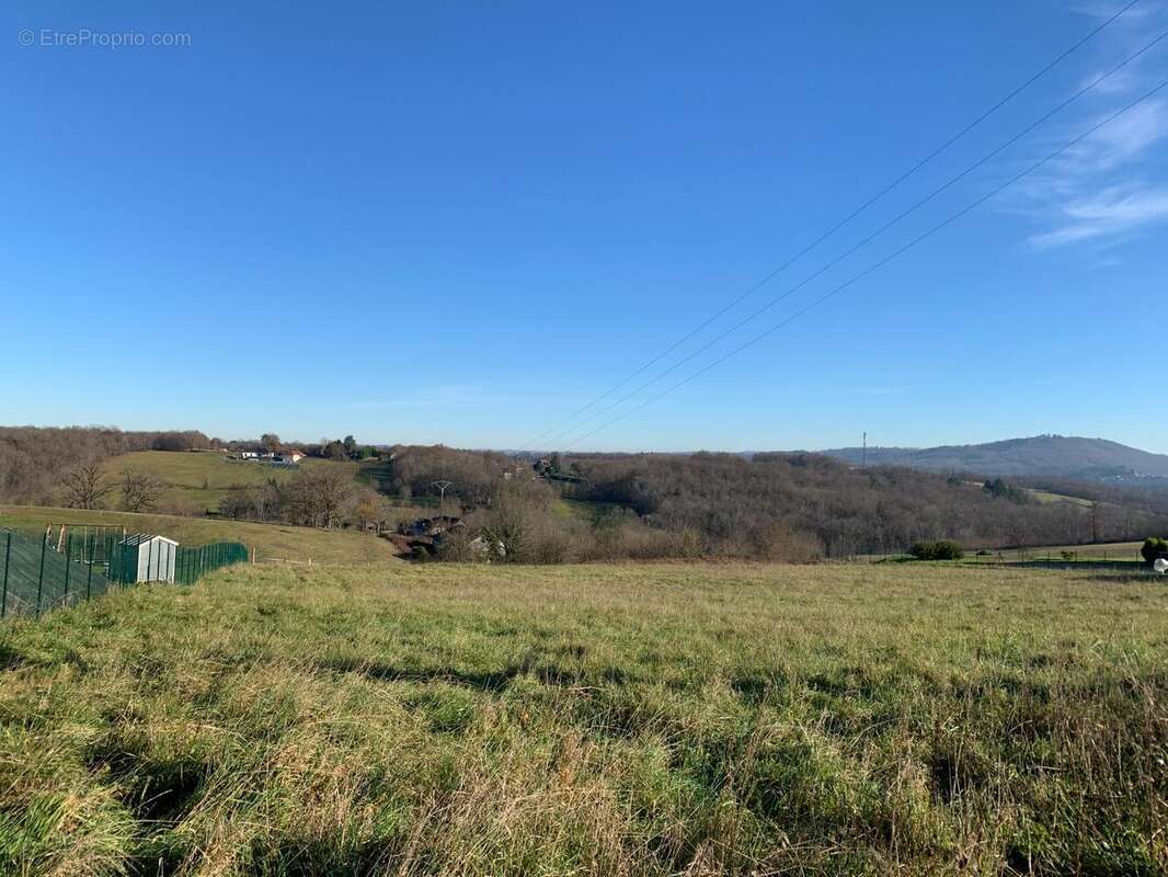 Terrain 3024 m² à Saint-Pantaleon-De-Larche  - photo 34