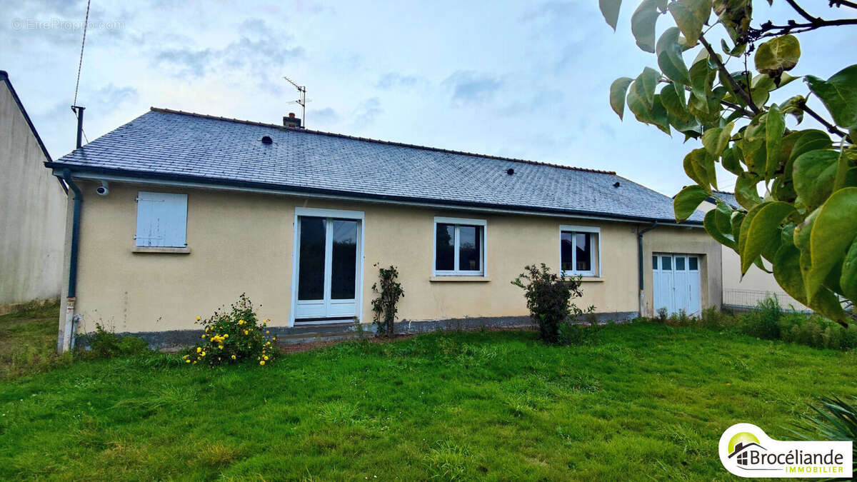 Maison à BREAL-SOUS-MONTFORT