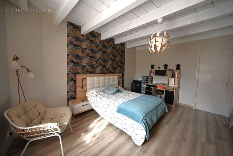 Maison en pierre de 7 pièces principales - photo 6