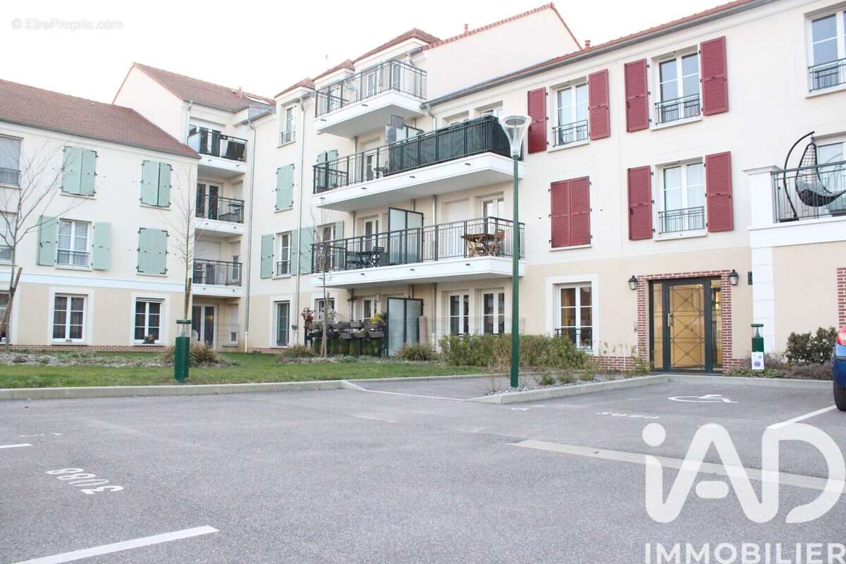 Photo 4 - Appartement à LE PLESSIS-BELLEVILLE