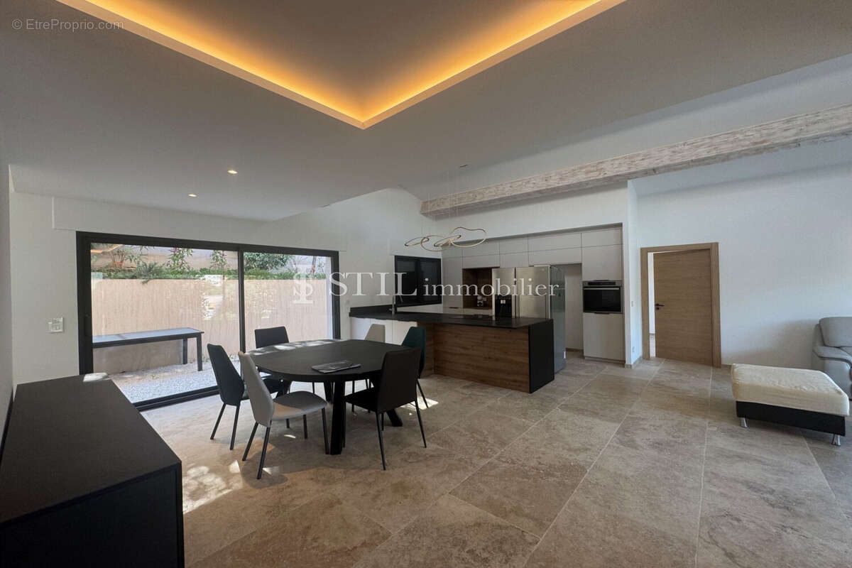 Maison à SAINTE-MAXIME