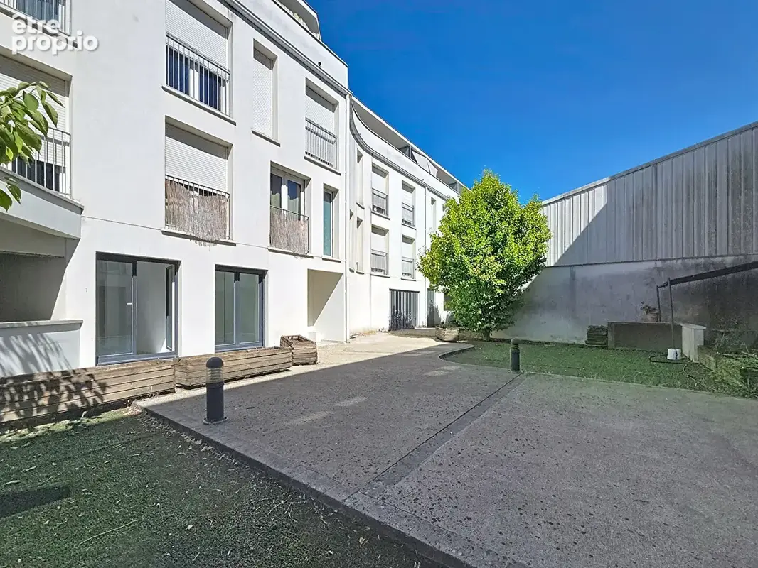 Photo Appartement à Villenave-D'ornon au prix de 161 000€