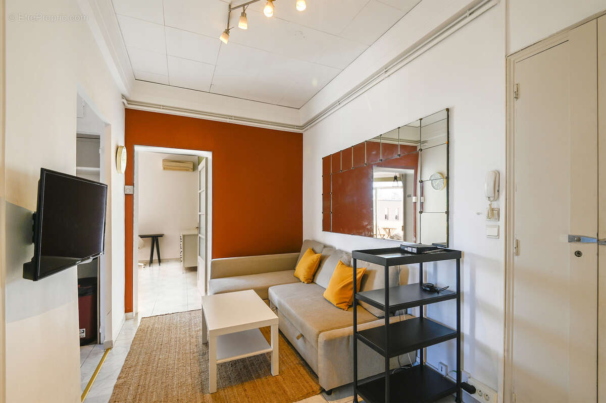Appartement à MARSEILLE-3E