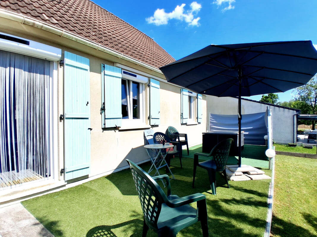 Maison à SAINT-GONDON