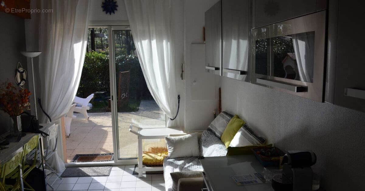 Maisonnette avec grand jardin, piscine et fort potentiel d'agrandissement Lacanau 3 pièce(s) 40 m2 - photo 8