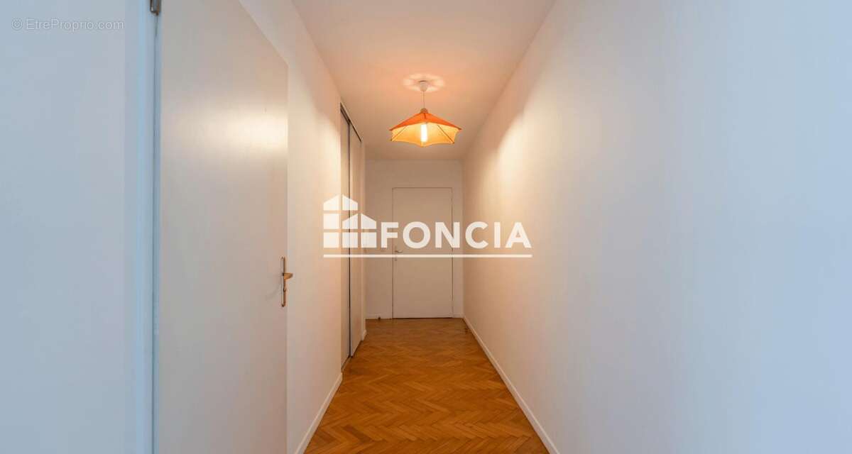 Appartement à MAISONS-ALFORT