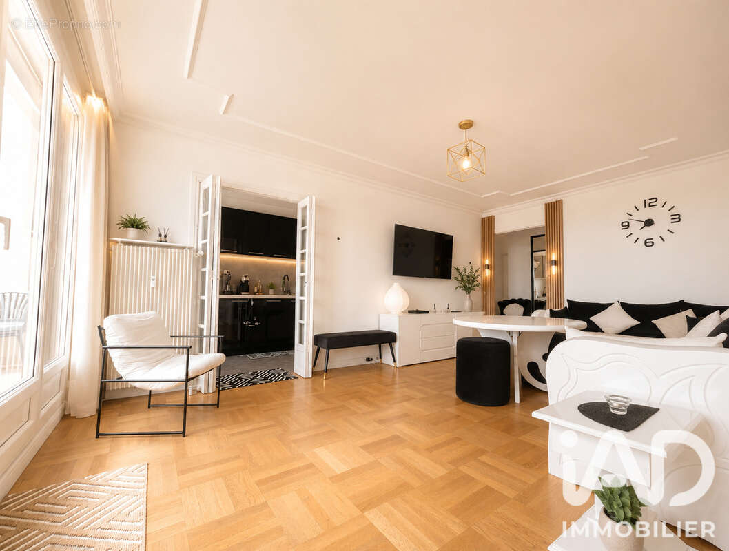 Appartement 94 m² à Taverny  - photo 2