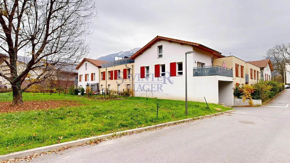 Attique T5 en duplex avec grandes terrasses et 2 garages – Bonneville- libre de suite - photo 19