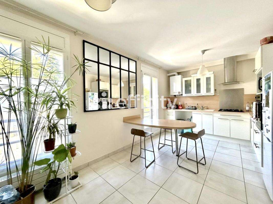 Appartement - photo 2