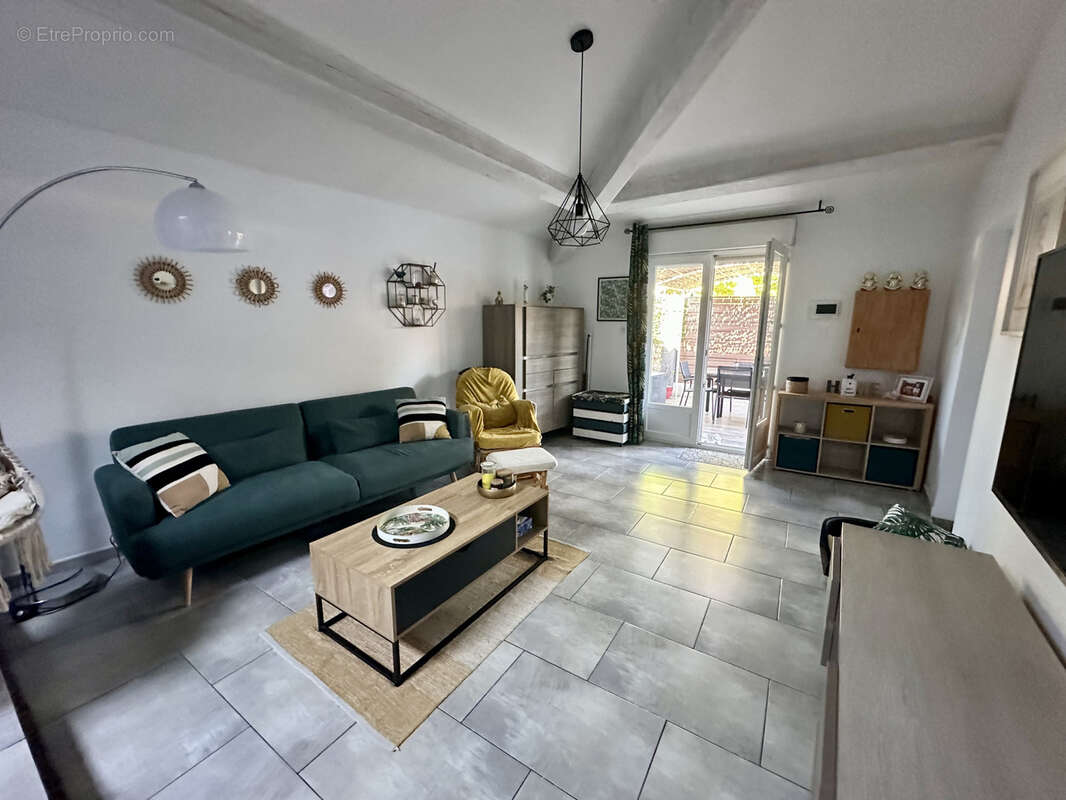 Appartement à OLLIOULES