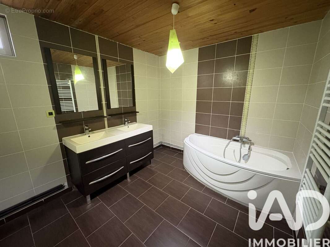 Photo 8 - Maison à MARBEUF