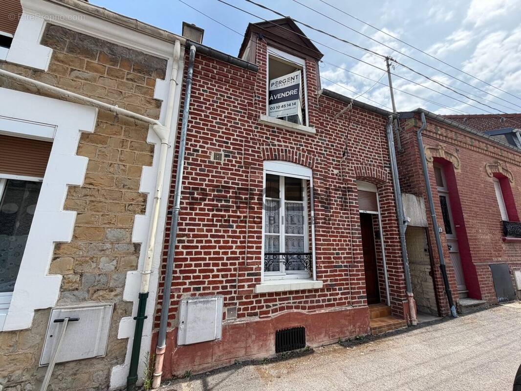 Maison à CHARLEVILLE-MEZIERES