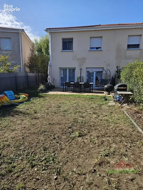 PONT-EVEQUE, Pavillon T5 de 104 m² avec jardin de 225 m² - photo 2
