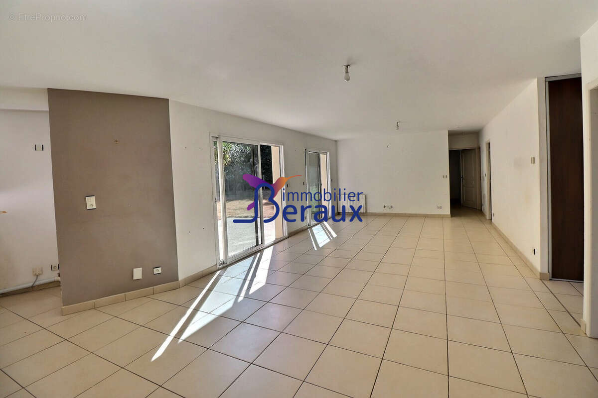 Maison 112 m² à Bardouville  - photo 4