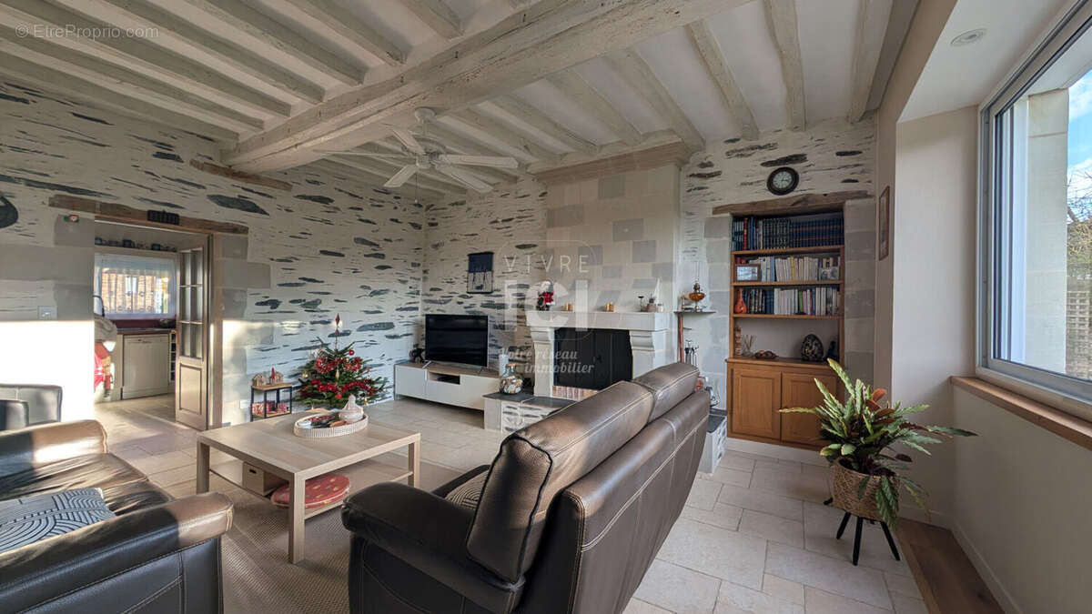 Maison à BRAIN-SUR-L'AUTHION