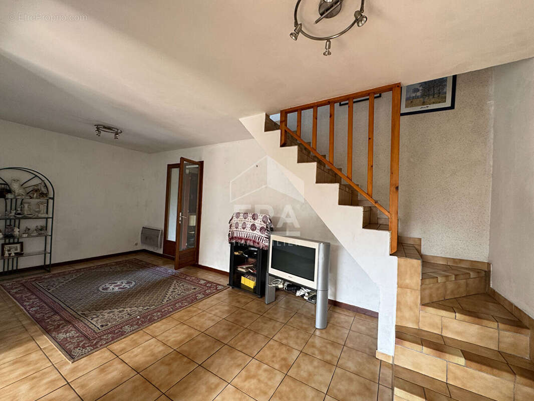 Maison à CHAUMONTEL