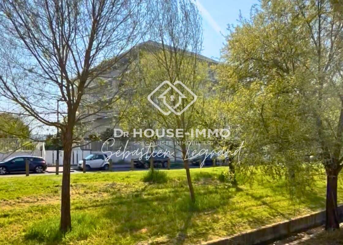 Appartement à FLOIRAC