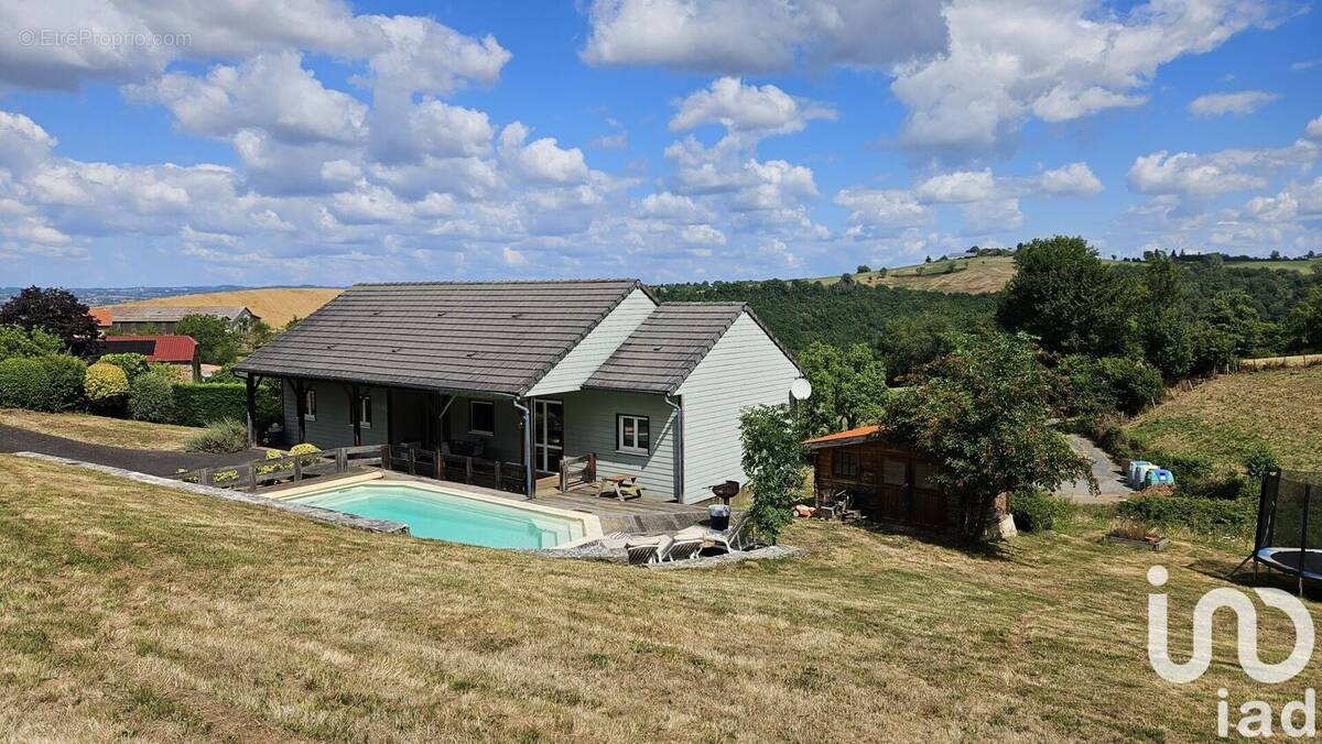 Photo 1 - Maison à SAINT-CONSTANT