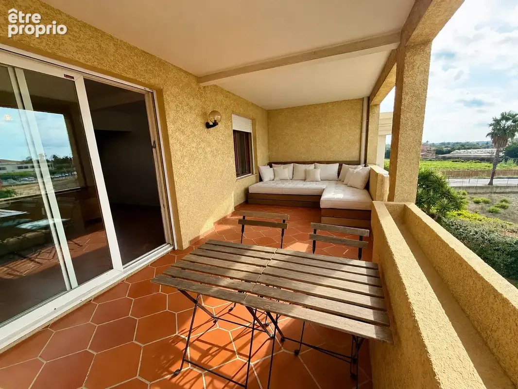 En exclusivité : t2 + terrasse + garage - photo 1