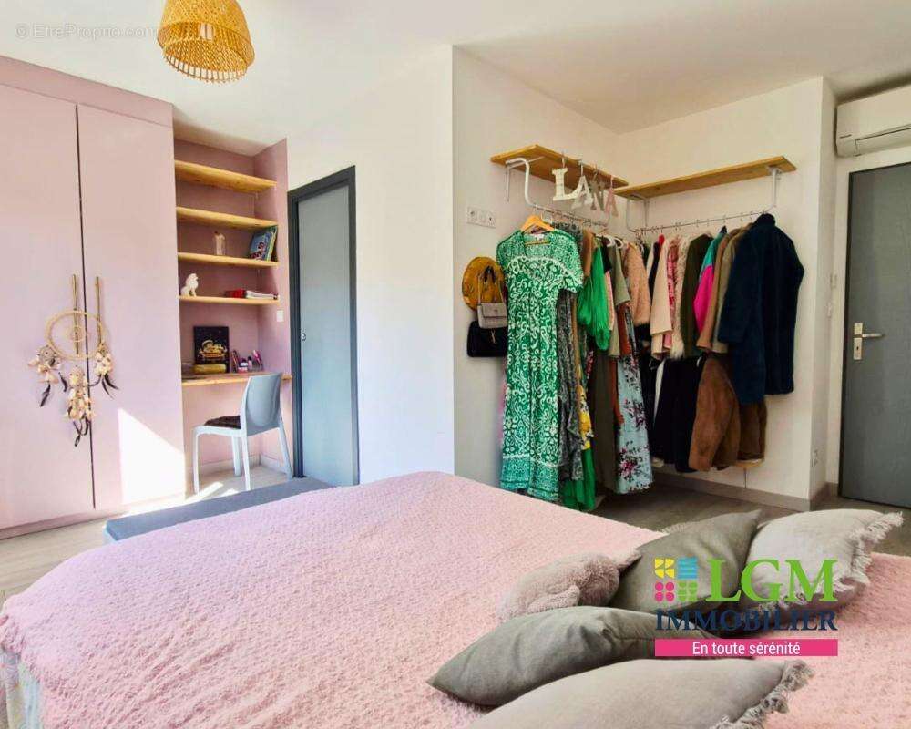 Maison à PLAN-DE-LA-TOUR