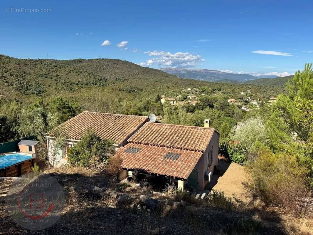 Maison à LES ADRETS-DE-L'ESTEREL