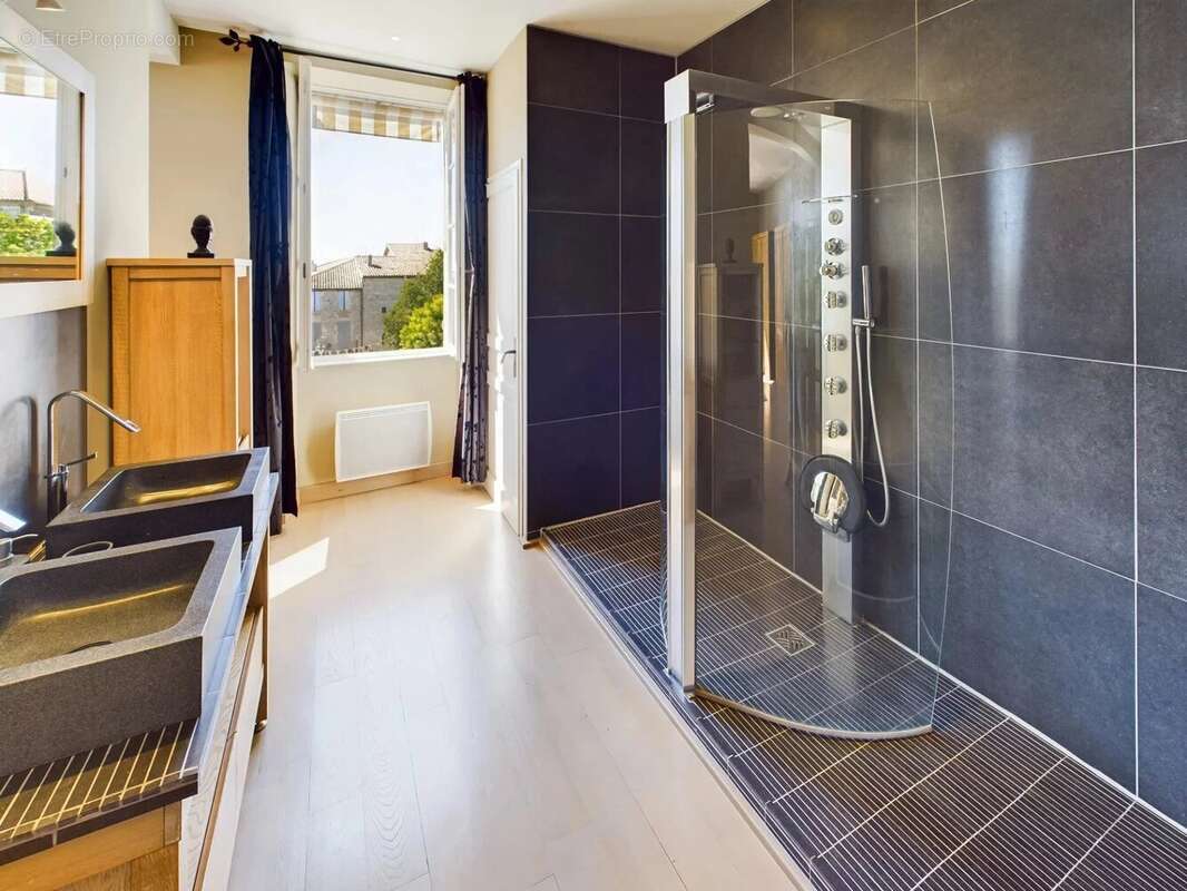 Appartement à MONFLANQUIN