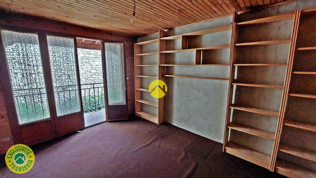 Maison à ANCY-LE-FRANC