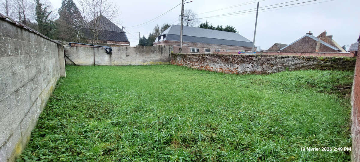 Appartement à BEAUVOIS-EN-CAMBRESIS