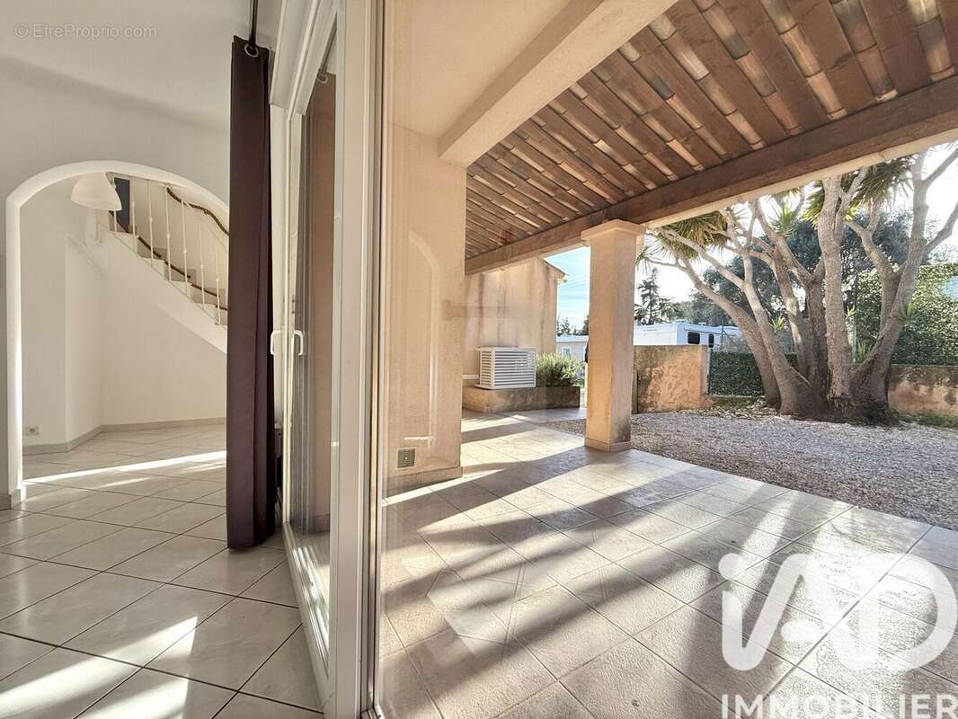 Photo 3 - Maison à VILLENEUVE-LOUBET