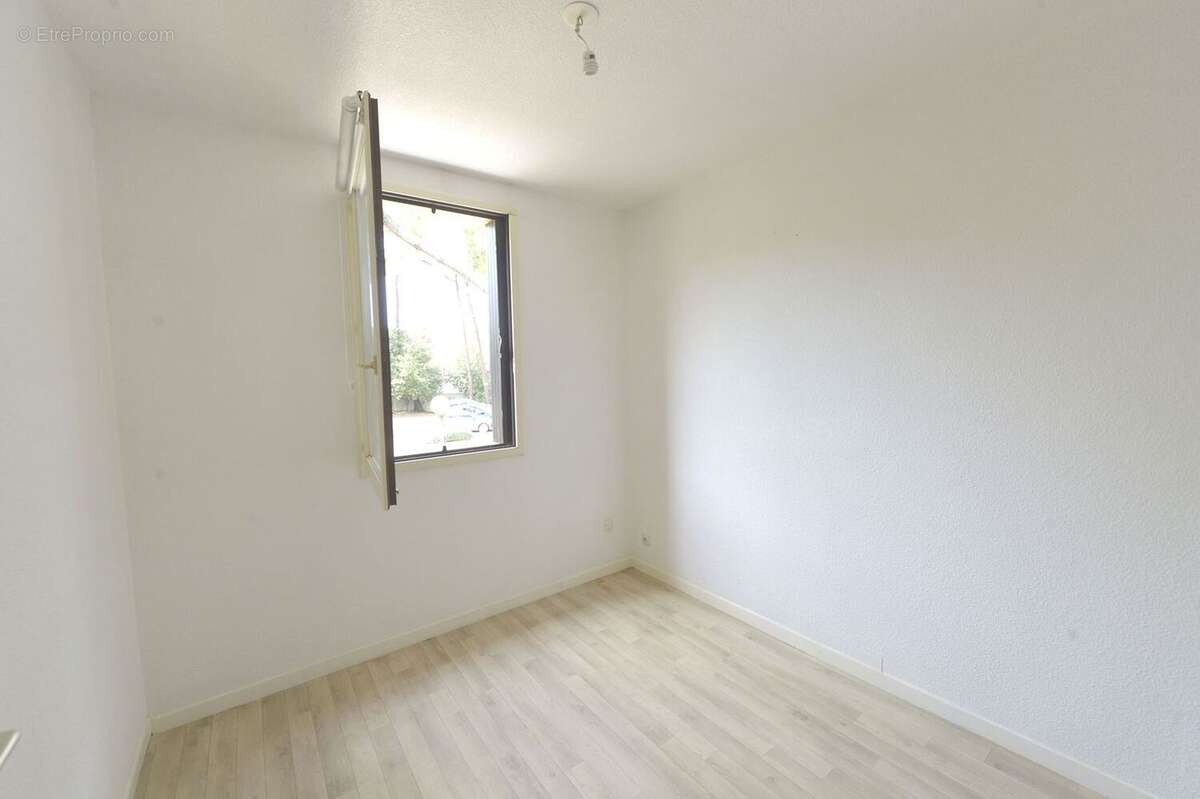 Appartement à SAINT-GEORGES-DE-DIDONNE