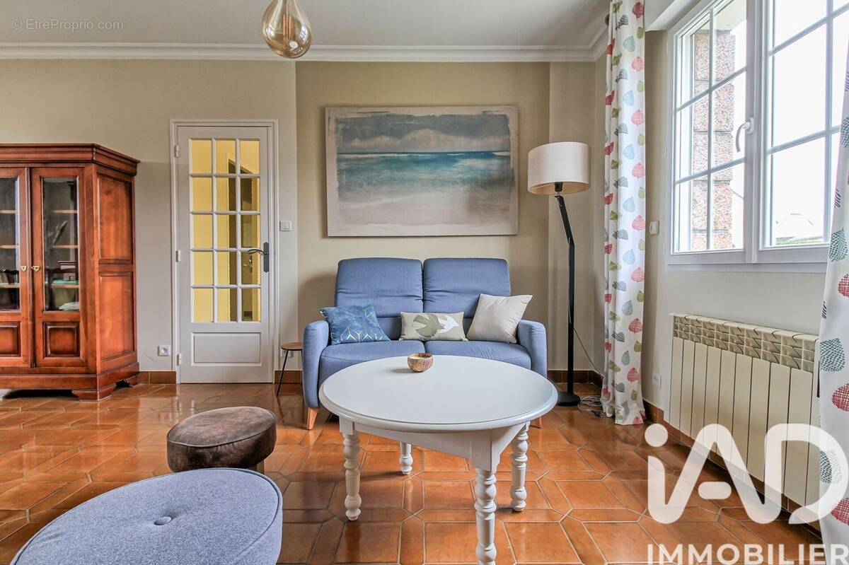 Photo 1 - Maison à LAVAL