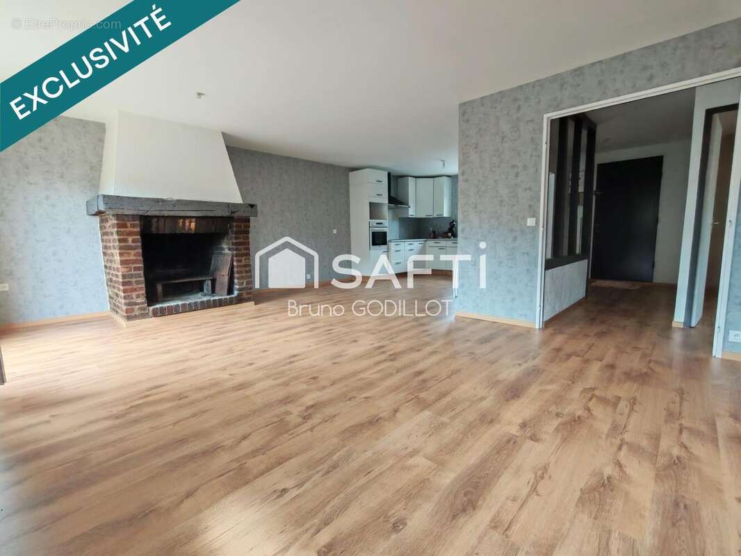 Photo 2 - Maison à SAINT-ETIENNE-DU-ROUVRAY