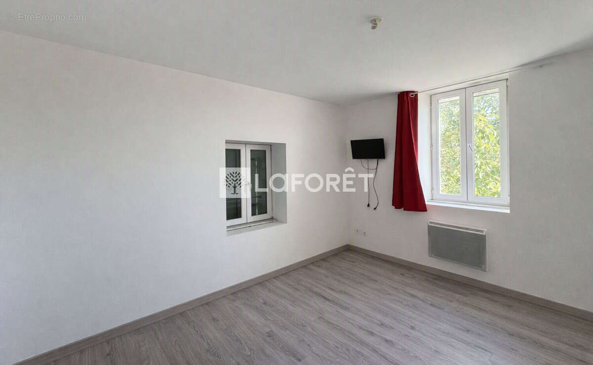 Maison Saint Just Luzac 5 pièces - photo 7