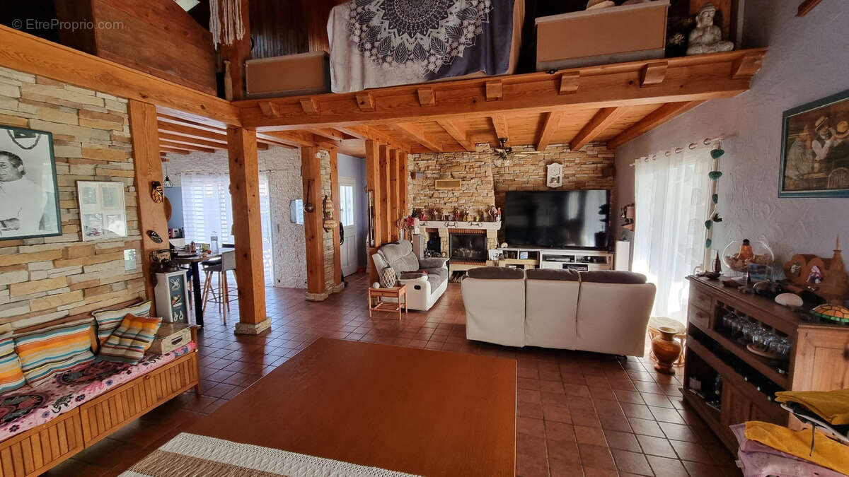 Maison à LIT-ET-MIXE