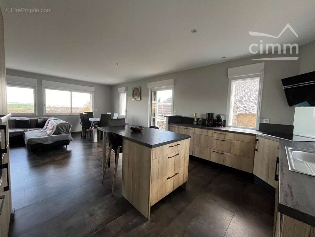 Ensemble immobilier au cœur de l'Aubrac - photo 41