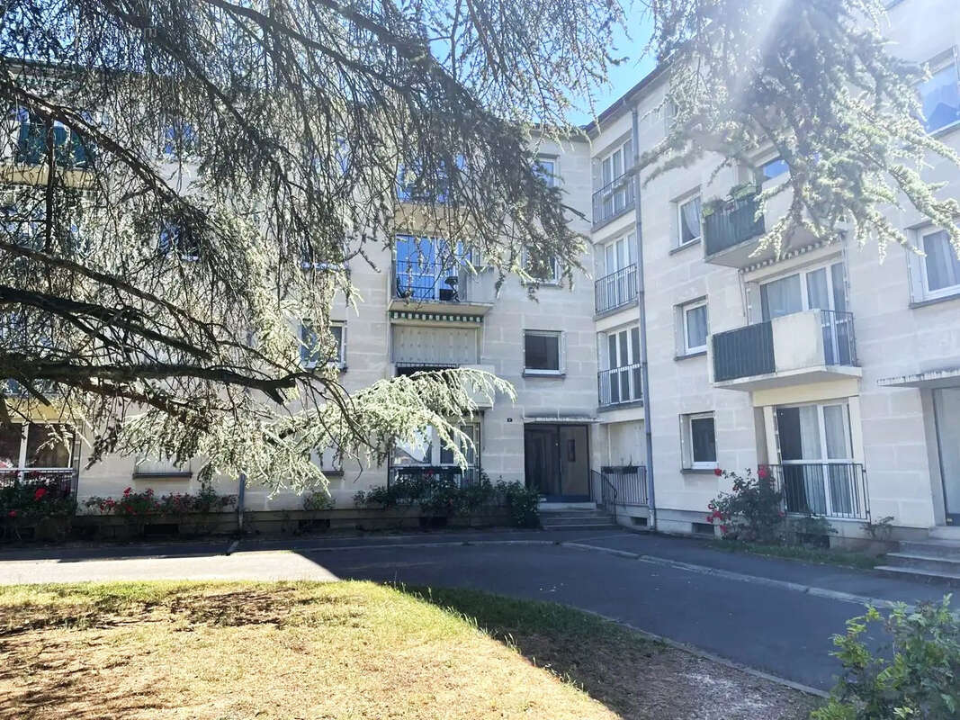Appartement 81 m² à Compiegne  - photo 5