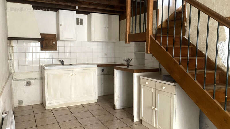 Maison à METZ-LE-COMTE